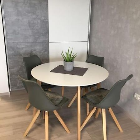 Modern Eingerichtetes Apartment Naehe Hauptbahnhof Braunschweig Kültér fotó